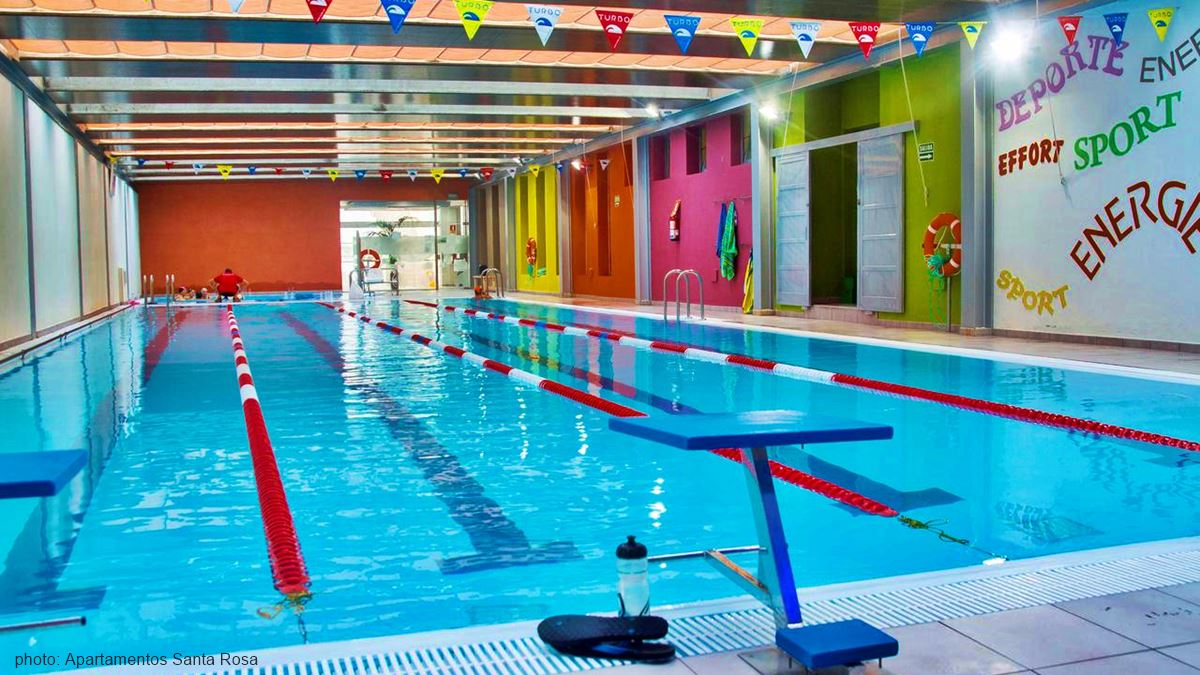 Apartamentos Santa Rosa swimming