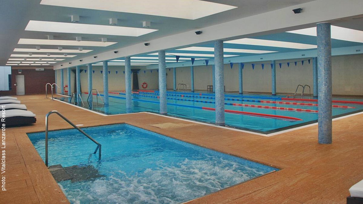 Vitalclass Lanzarote Resort swimming